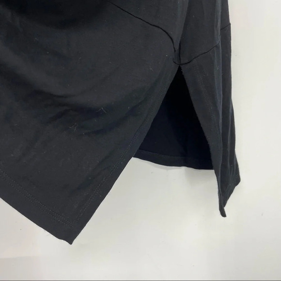 Eileen Fisher asymmetrical hem black tank med M - Picture 3 of 5